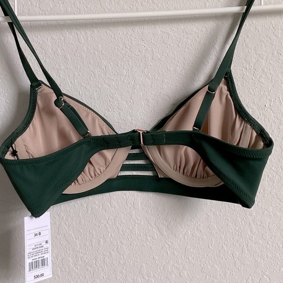 Shade & Shore Dark Green Adjustable Bikini Top. Size 34B, removable cups. NWT - Picture 3 of 12